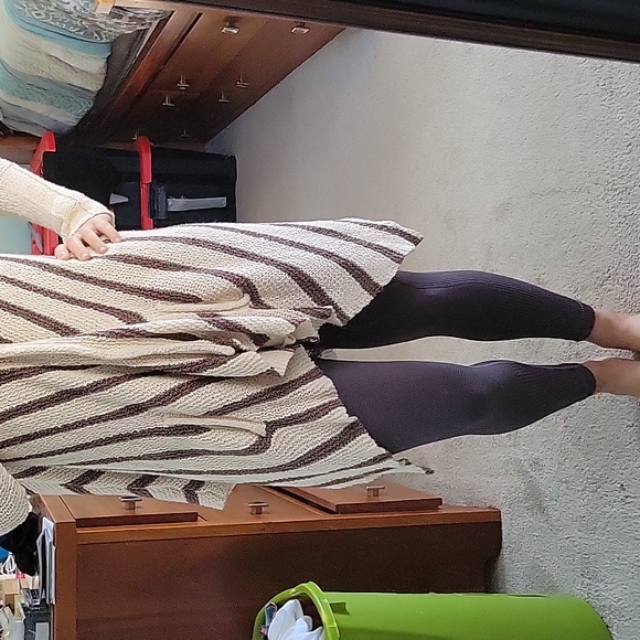 Free People Sweater - Picture 7 of 9